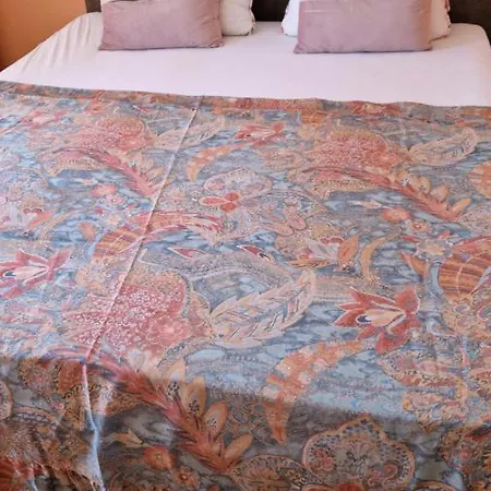 Appartement Aпартамент с две спални, кухня и хол *